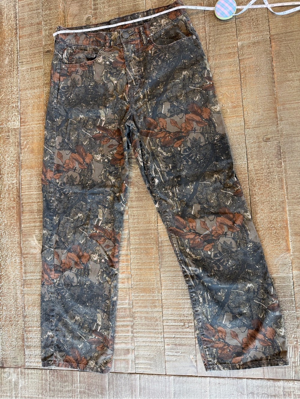 American Eagle Outfitters Brown & Black Camo Leaf Print Pants